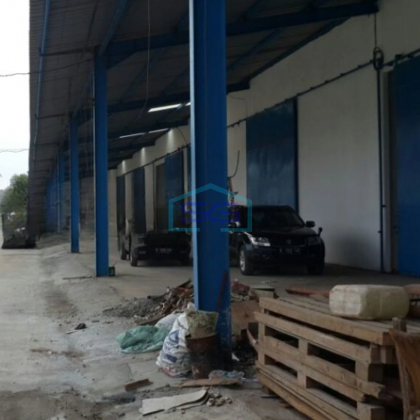 Dijual Gudang Luas Bangunan 485 m² di Daan Mogot Jakarta Barat-1
