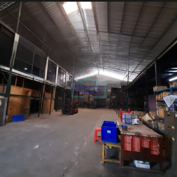 Dijual Gudang Luas Bangunan 1700 m² di Kapuk Jakarta Utara-1