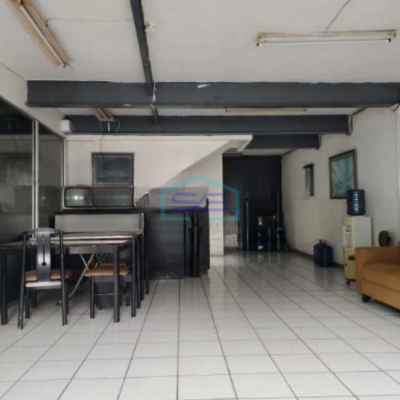 Disewakan Gudang Bebas Banjir Luas Bangunan  1000 m² di Kapuk Kamal Jakarta Barat