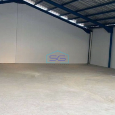 Dijual Gudang Luas Bangunan  800 m² di Kapuk Kamal Jakarta Barat-3