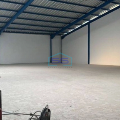 Dijual Gudang Luas Bangunan  800 m² di Kapuk Kamal Jakarta Barat-2