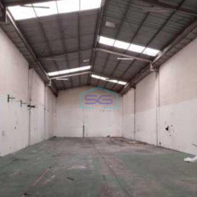 Disewakan Gudang Ada Kantor Luas Bangunan  430 m² di Pantai Indah Kapuk Jakarta Utara-2