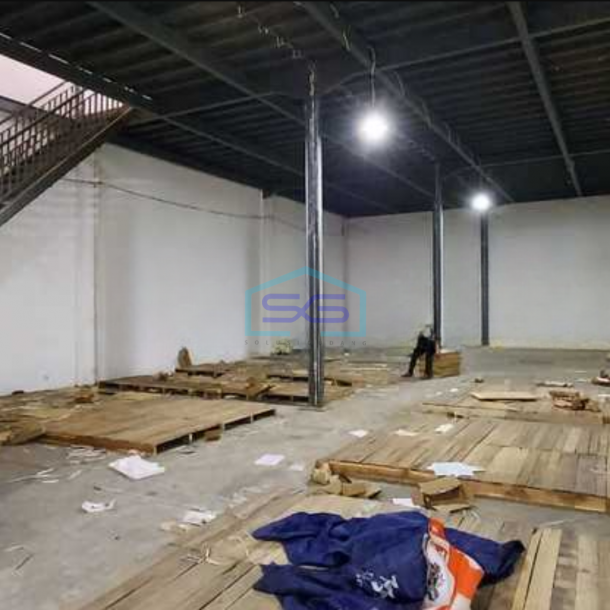 Disewakan Gudang Luas Bangunan 400 m² di Pantai Indah Kapuk Jakarta Utara-1