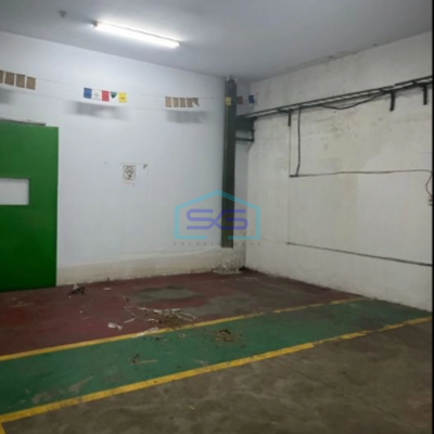 Disewakan Gudang Akses Container 20 Feet Luas Bangunan 700 m² di Kapuk Jakarta Utara