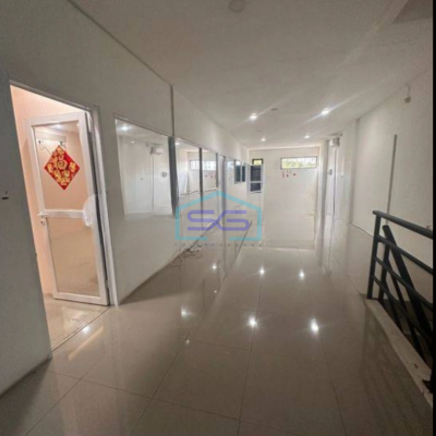 Disewakan Ruko Pluit Jakarta Utara Akses Jalan Besar-2