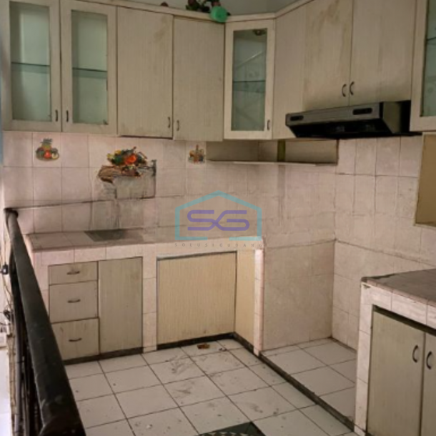 Dijual Ruko Luas Bangunan  300 m² Lokasi Taman Palem Jakarta Barat-2