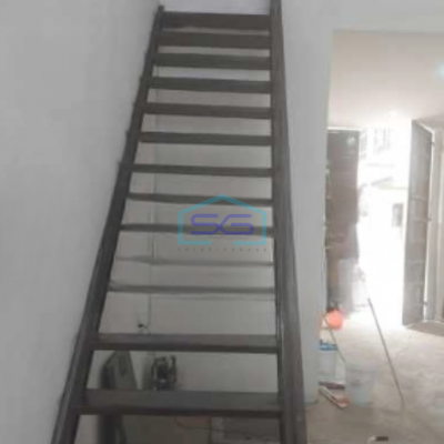 Dijual Gudang Lokasi Strategis Bebas Banjir di Teluk Naga Tangerang Luas Bangunan  180 m²