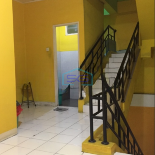 Dijual Ruko Luas Bangunan 133 m² Lokasi Taman Palem Jakarta Barat-2