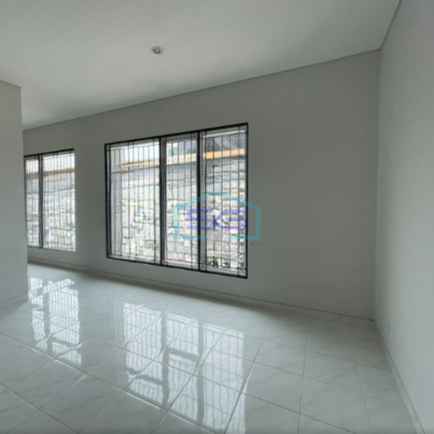 Dijual Ruko 2 Lantai Luas Bangunan 162 m² Lokasi Gading Serpong Tangerang-3