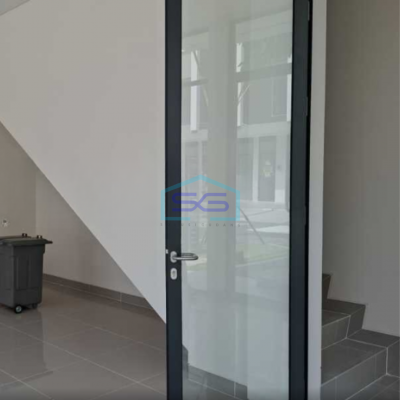 Disewakan Ruko 3 Lantai Kondisi Bangunan Bagus Lokasi Gading Serpong Tangerang