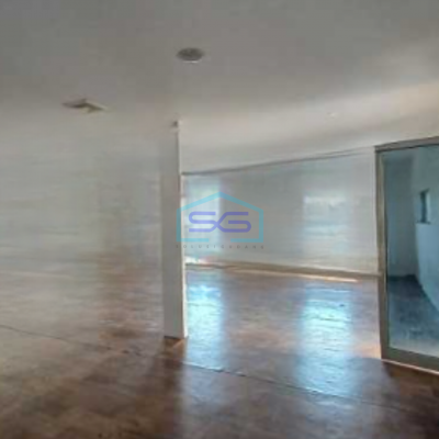 Disewakan Ruko Lokasi Strategis Luas Tanah 165 m² di Taman Palem Jakarta Barat