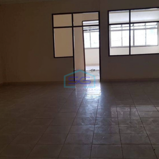Dijual Ruko 2 Lantai Luas Bangunan  180 m² di Mangga Besar Jakarta Barat-1