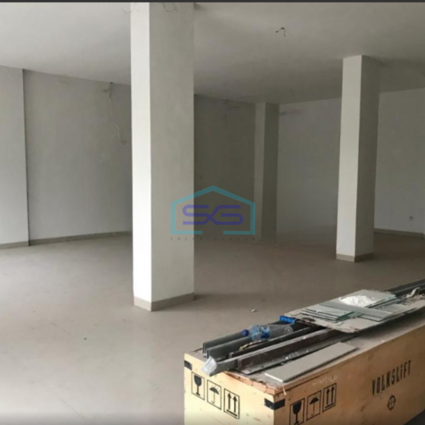 Disewakan Ruko Ada Lift Luas Bangunan 1012 m² Lokasi Pantai Indah Kapuk Jakarta Utara-3