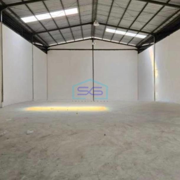Disewakan Gudang Ada Kantor Lokasi Bebas Banjir di Teluk Naga Tangerang-4