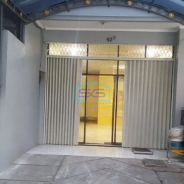 Dijual Ruko Rapih Luas Bangunan 270 m² di Gajah Mada Jakarta Pusat-2