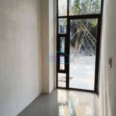 Disewakan Gudang Lokasi Strategis Bebas Banjir di Teluk Naga Tangerang Luas Bangunan 180 m2