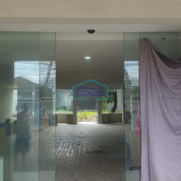 Disewakan Ruko 2 Lantai Luas Bangunan  1100 m² Lokasi Jakarta Barat-2