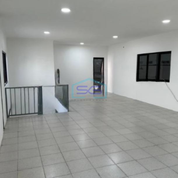 Disewakan Gudang Luas Bangunan  804 m² Lokasi Strategis di Periuk Tangerang-3