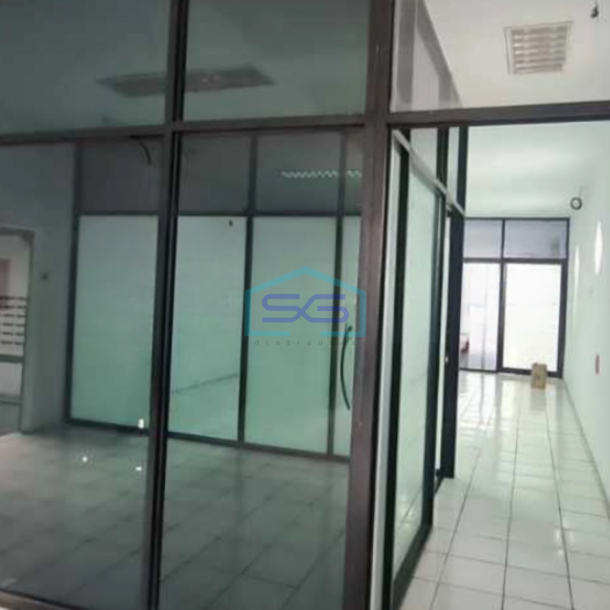 Disewakan Gudang Ada Kantor Luas Tanah 563 m2 Lokasi Kapuk Jakarta Utara-3