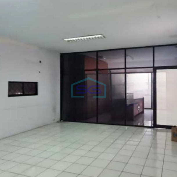 Disewakan Gudang Ada Kantor Luas Tanah 563 m2 Lokasi Kapuk Jakarta Utara-2