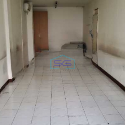 Disewakan Ruko 3 Lantai Luas Tanah  128 m² Lokasi Daan Mogot Jakarta Barat