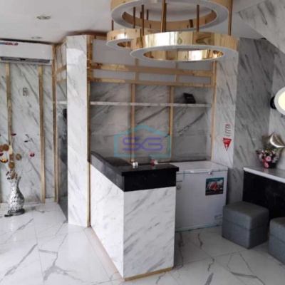 Disewakan Ruko 3 Lantai Luas Tanah 135 m² Lokasi Taman Palem Jakarta Barat