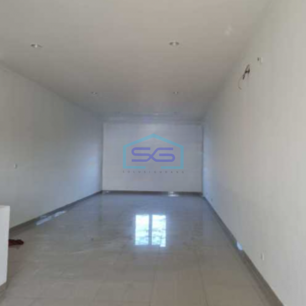 Dijual Ruko 3 Lantai Pinggir Jalan Raya Luas Bangunan 295 m² Lokasi Cengkareng Jakarta Barat-1