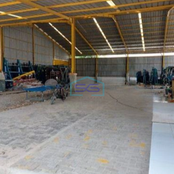 Dijual Gudang Murah Luas Bangunan 1000 m² di Karang Tengah Tangerang-1