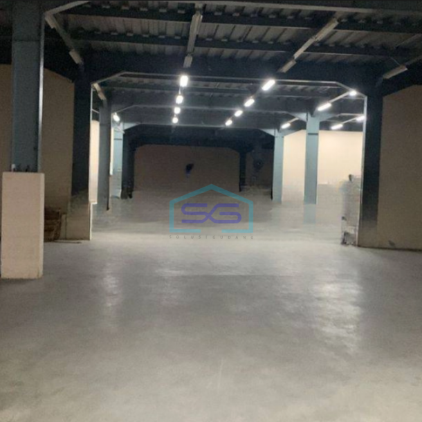 Dijual Gudang Turun Harga Ada Kantor Luas Bangunan  5806 m² di Daan Mogot Tangerang-4