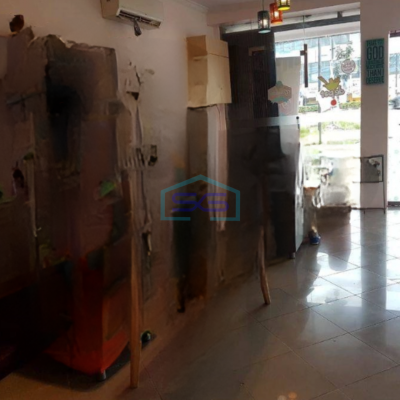 Disewakan Ruko Pinggir Jalan Luas Bangunan  196 m² di Pamulang Tangerang Selatan-2