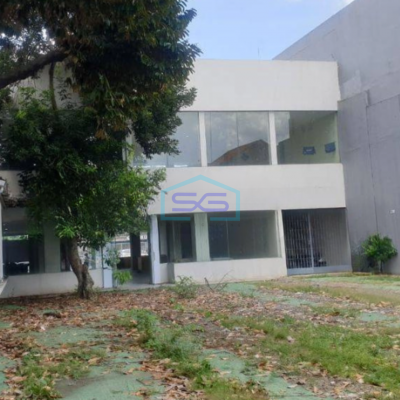 Disewakan Ruko Luas Tanah  1200 m² Lokasi Pinggir Jalan Raya Pos Pengumben Jakarta Barat