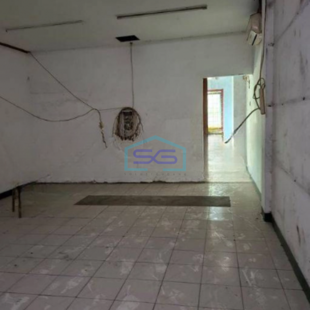 Disewakan Ruko Hadap Jalan Raya Daan Mogot Jakarta Barat Luas Bangunan  220 m²-2