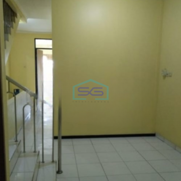 Dijual Ruko Luas Bangunan  270 m² Lokasi Gajah Mada Jakarta Pusat-3