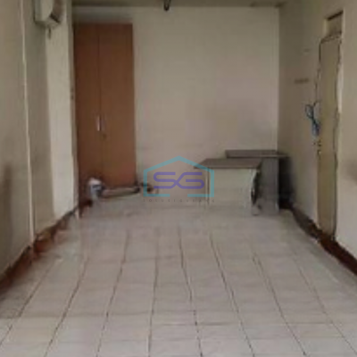 Disewakan Ruko 3 Lantai Depan Jalan Besar di Daan Mogot Jakarta Barat Luas Bangunan  237 m²