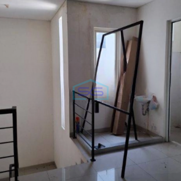 Disewakan Ruko 3 Lantai Luas Bangunan  213 m² di Cikokol Tangerang-1