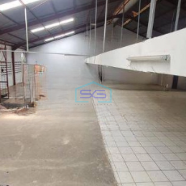 Disewakan Gudang Ada Kantor Luas Bangunan  1125 m² di Kapuk Jakarta Utara-1