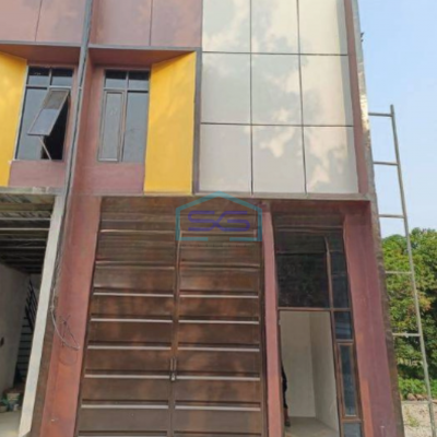 Disewakan Gudang 2 Lantai Bangunan Baru Luas Bangunan 288 m² di Teluk Naga Tangerang-2