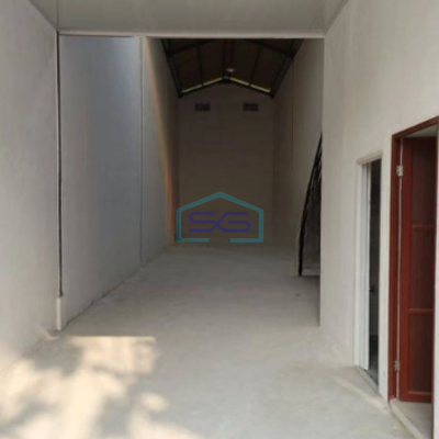 Disewakan Gudang Lokasi Bebas Banjir Luas Bangunan  180 m² di Teluk Naga Tangerang-2