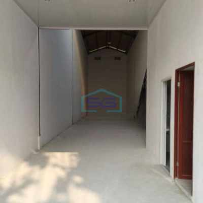 Disewakan Gudang Baru Luas Bangunan 216 m² Lokasi Strategis di Teluk Naga Tangerang-3