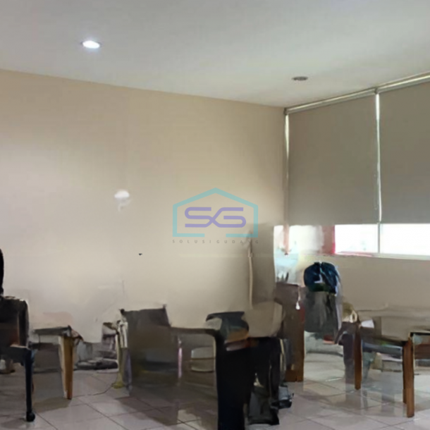 Dijual Gudang Turun Harga Lokasi Bebas Banjir Luas Bangunan 5806 m² di Daan Mogot Tangerang-1