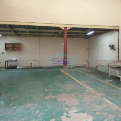 Dijual Gudang Ada Kantor Luas Bangunan 300 m² di Dekat Bandara Jakarta Barat