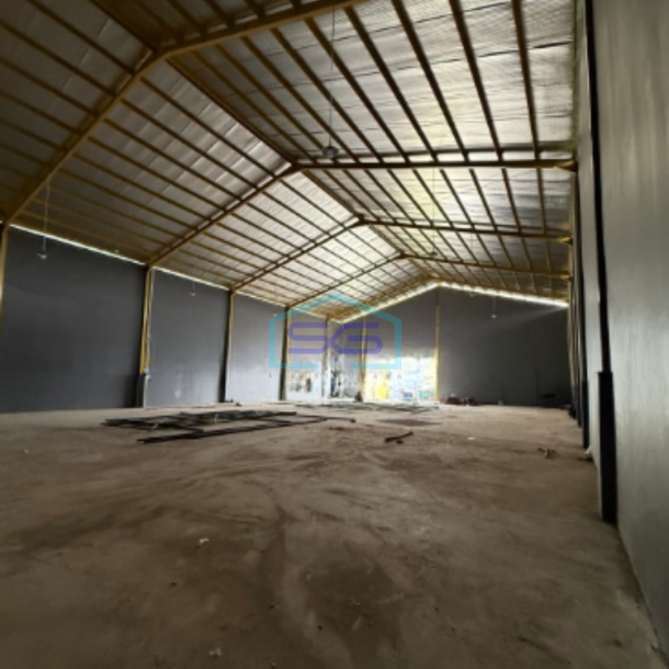 Disewakan Gudang Kavling Dpr Cipondoh Tangerang Luas Bangunan 665m2-4