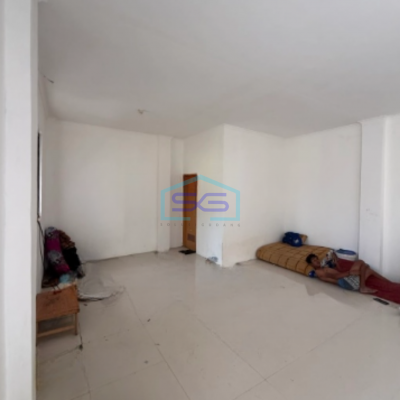 Disewakan Gudang Kavling Dpr Cipondoh Tangerang Luas Bangunan 665m2