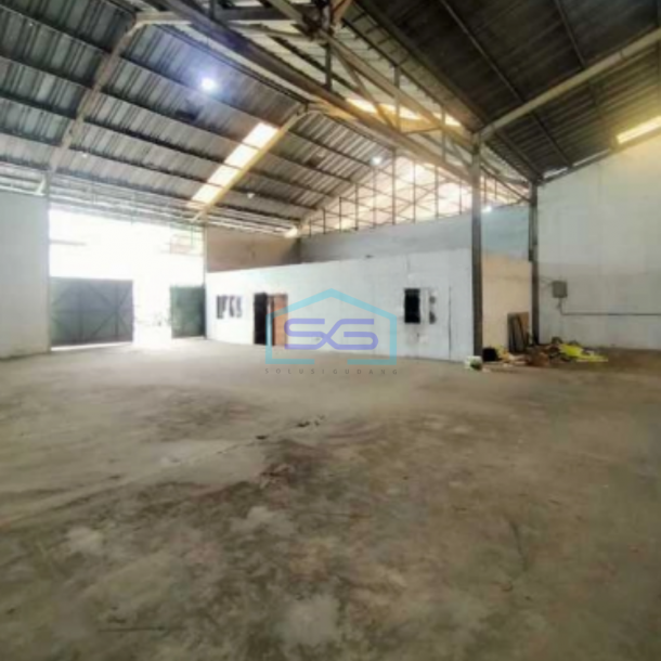 Disewakan Gudang Murah Luas Bangunan 540m2 Di Cipondoh Tangerang-4