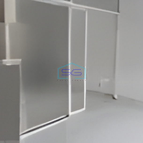 Disewakan Ruko LB 120m2 Nego Sampai Deal di Gading Serpong Tangerang-1