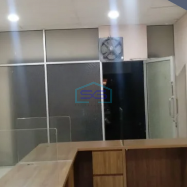 Disewakan Ruko Taman Surya Jakarta Barat Bangunan 3 Lantai LB 216m2-1
