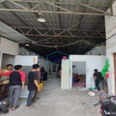 Dijual Gudang Murah Hadap Jalan 12x50 di Duri Kosambi Jakarta Barat