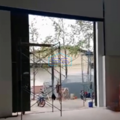 Disewakan Gudang Hadap Jalan Raya Lokasi di Cipondoh Tangerang LB 700m2