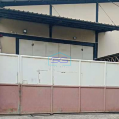 Disewakan Murah Gudang Hadap Jalan Di Kavling Dpr Cipondoh Tangerang LB 800m2
