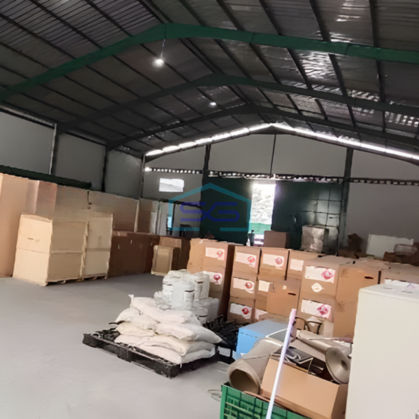 Disewakan Turun Harga Gudang Hashim Ashari Cipondoh Tangerang LB 700m2-2